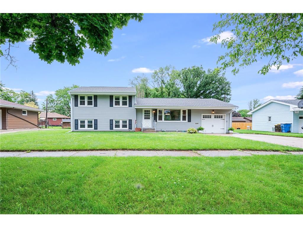 1020 Day Street Fairmont MN 56031 6559038 image1