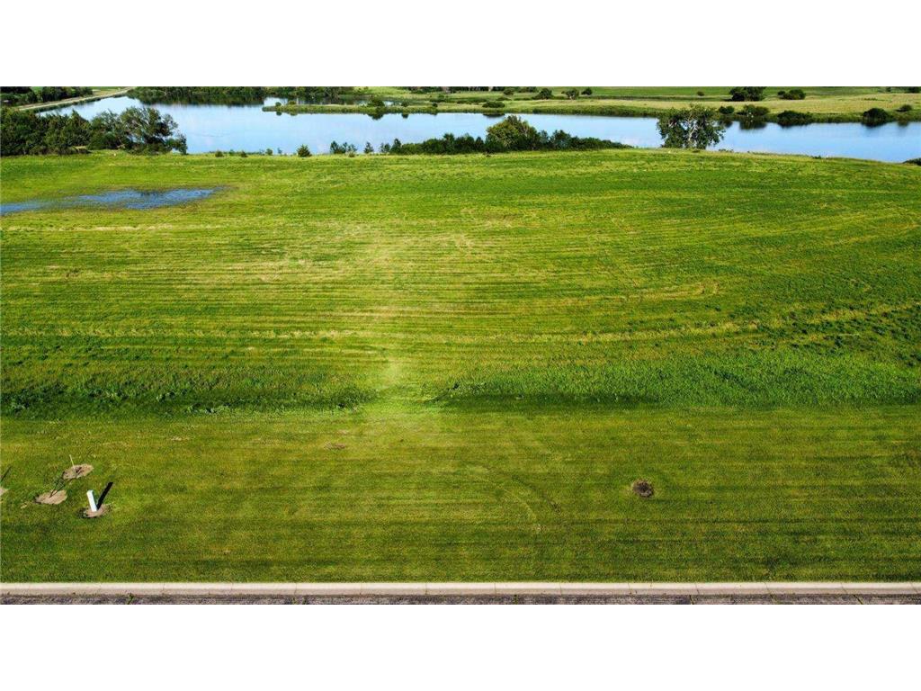 1020 Eastbay Ave Balaton MN 56115 5474328 image27