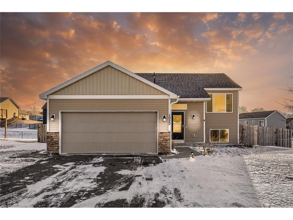 1020 Fox Crossing Norwood Young America MN 55397 7009951 image1