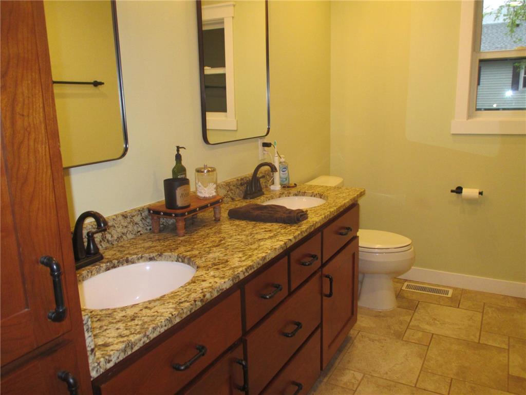 1020 Franklin Street Baldwin WI 54002 7068248 image14