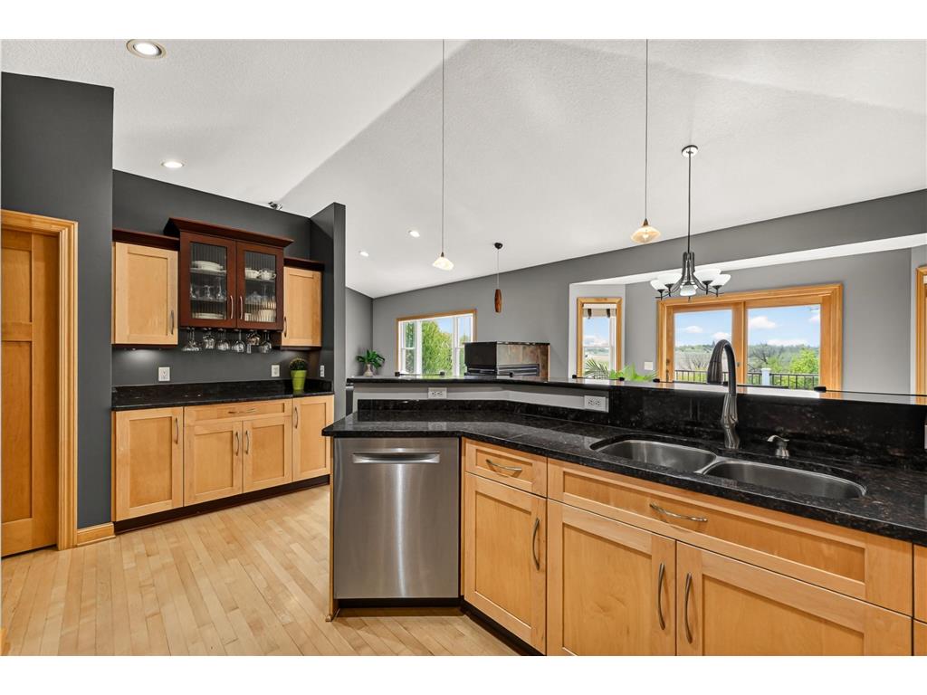 1020 Istas Lane SW Oronoco MN 55960 7067780 image31