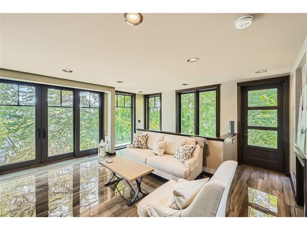 1020 Lake Street N Prescott WI 54021 - St Croix River 7041611 image7