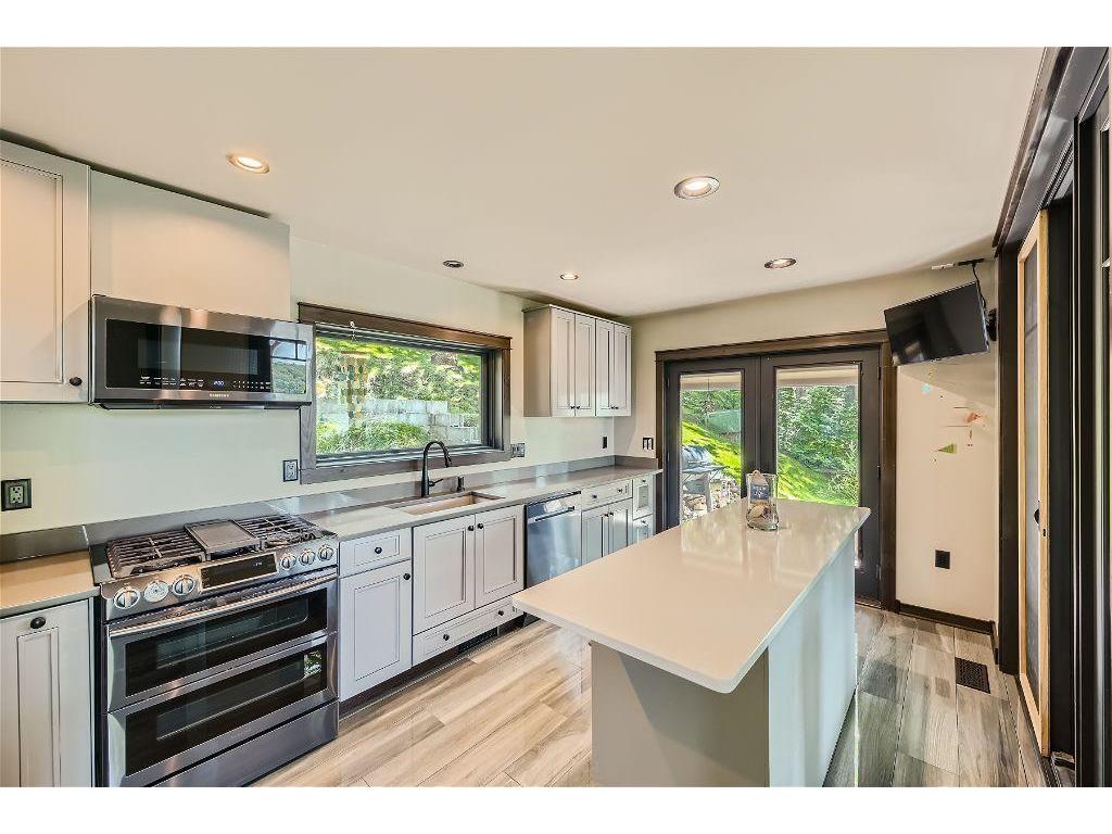 1020 Lake Street N Prescott WI 54021 - St Croix River 7041611 image9