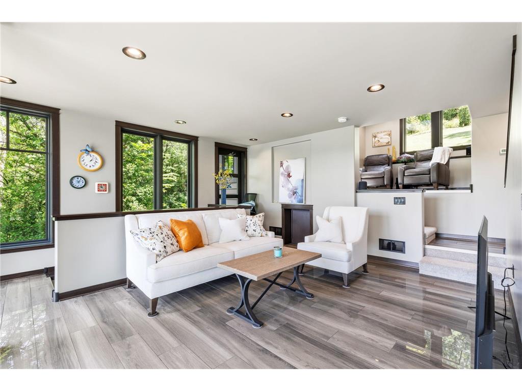 1020 Lake Street N Prescott WI 54021 - St Croix River 7103112 image17