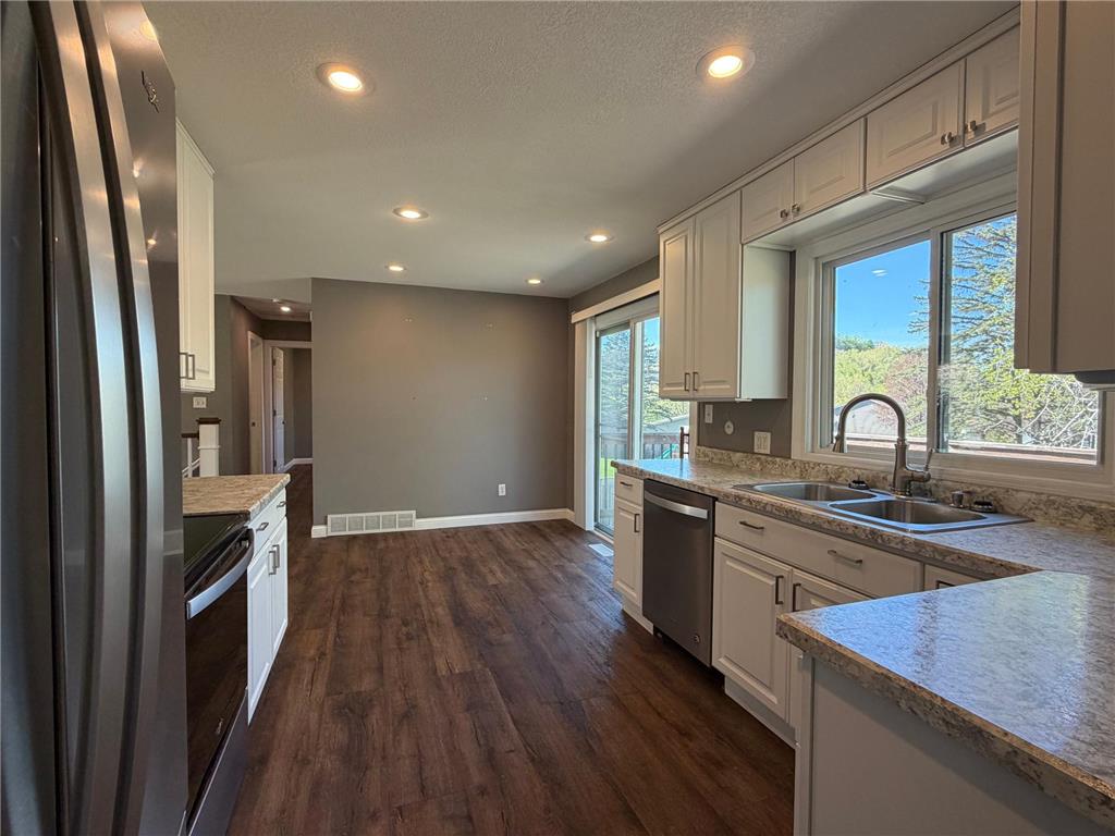 1020 Pioneer Road Red Wing MN 55066 7066719 image12
