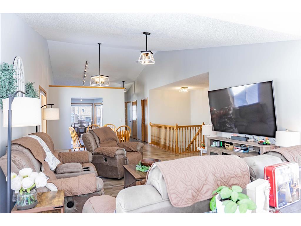 1020 Primrose Lane Waconia MN 55387 7028411 image17