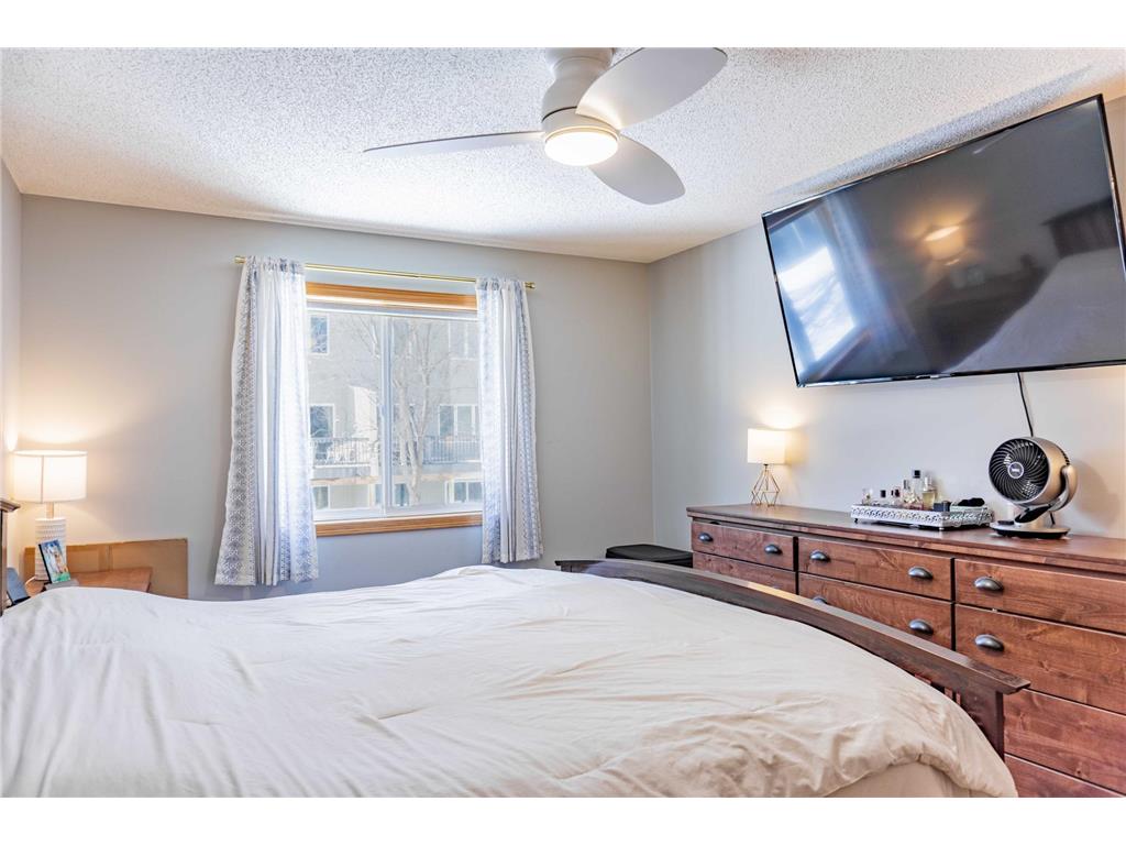 1020 Primrose Lane Waconia MN 55387 7028411 image26