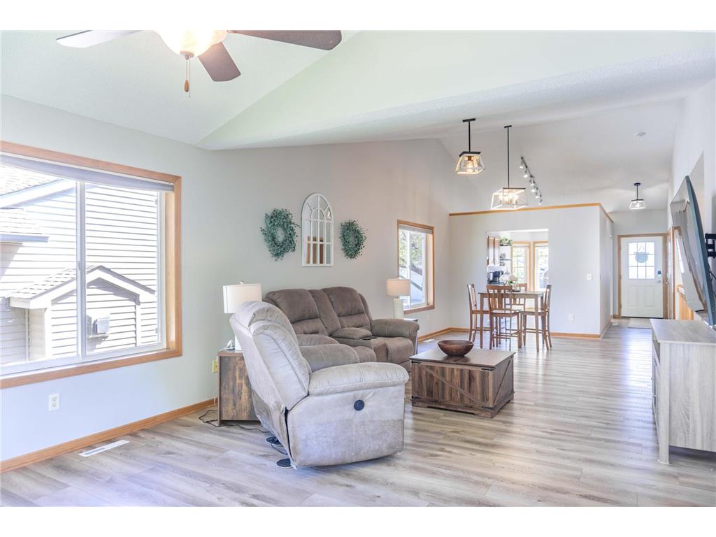 1020 Primrose Lane Waconia MN 55387 7070721 image29