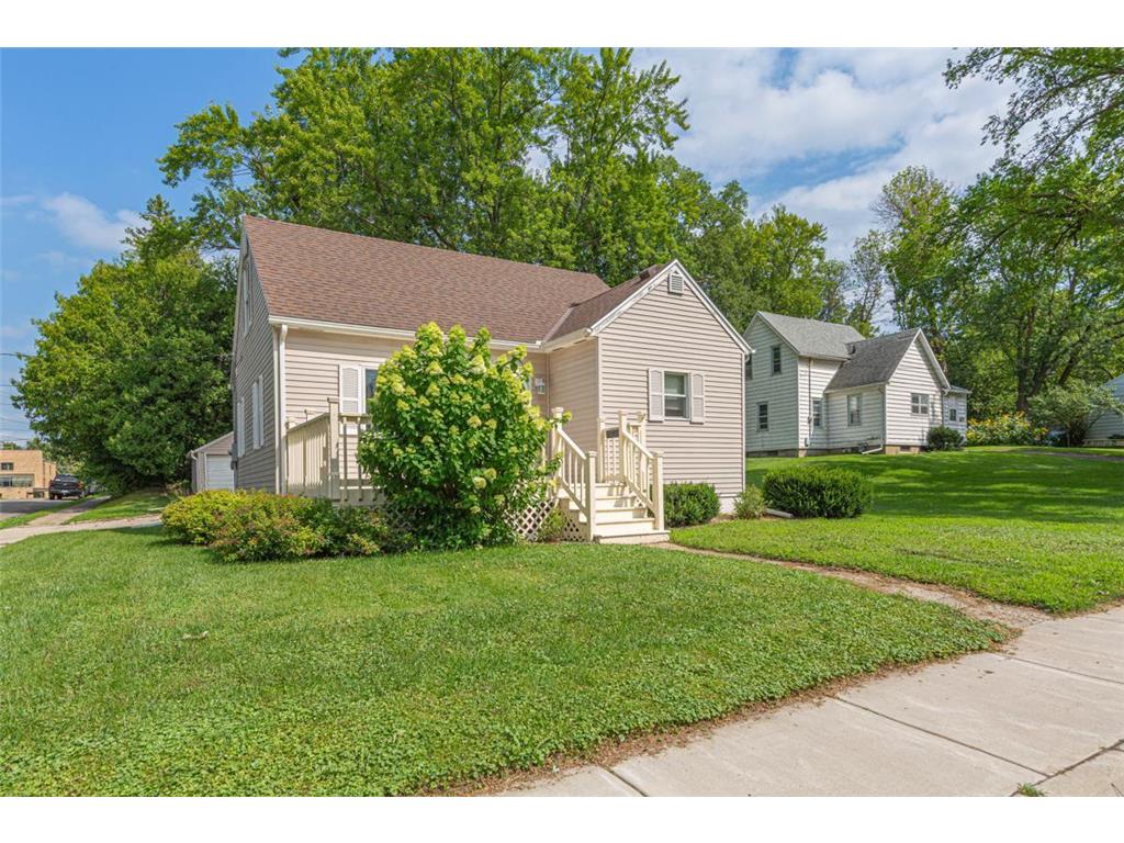 1020 Saint Jacob Avenue Albert Lea MN 56007 6769175 image1