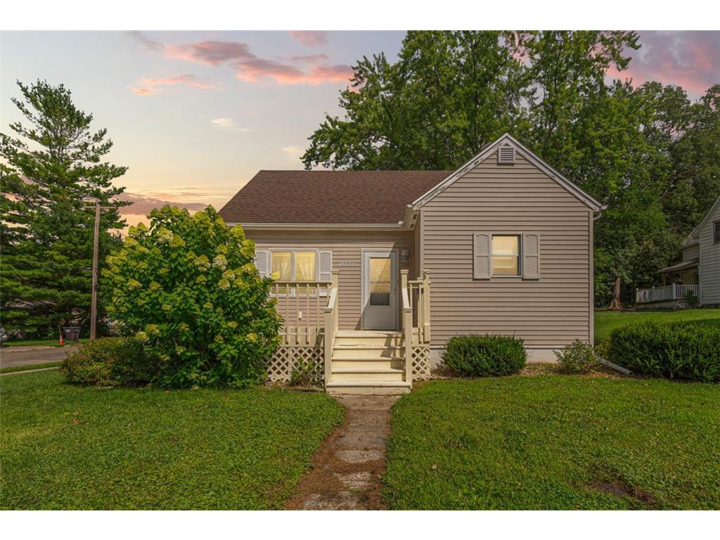 1020 Saint Jacob Avenue Albert Lea MN 56007 6769175 image3