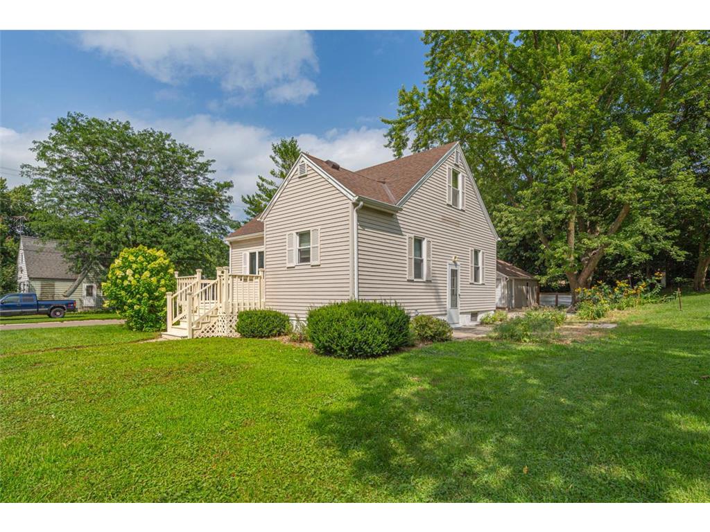 1020 Saint Jacob Avenue Albert Lea MN 56007 6769175 image4