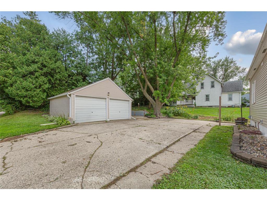 1020 Saint Jacob Avenue Albert Lea MN 56007 6769175 image7