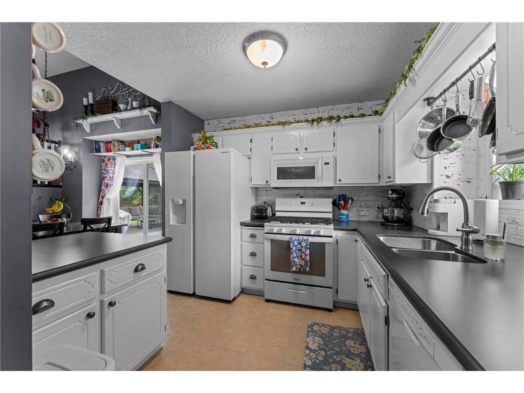 1020 Southview Avenue Braham MN 55006 7086669 image8