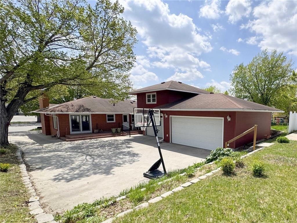 1020 W Lincoln Avenue Fergus Falls MN 56537 7078380 image3