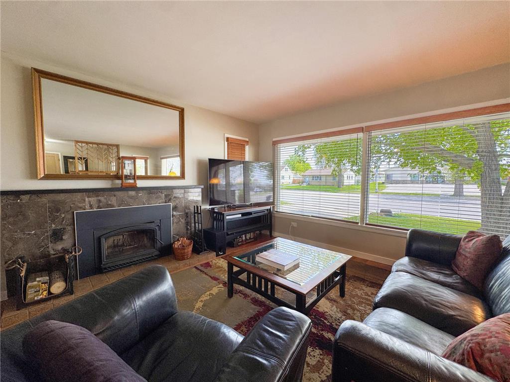 1020 W Lincoln Avenue Fergus Falls MN 56537 7078380 image6