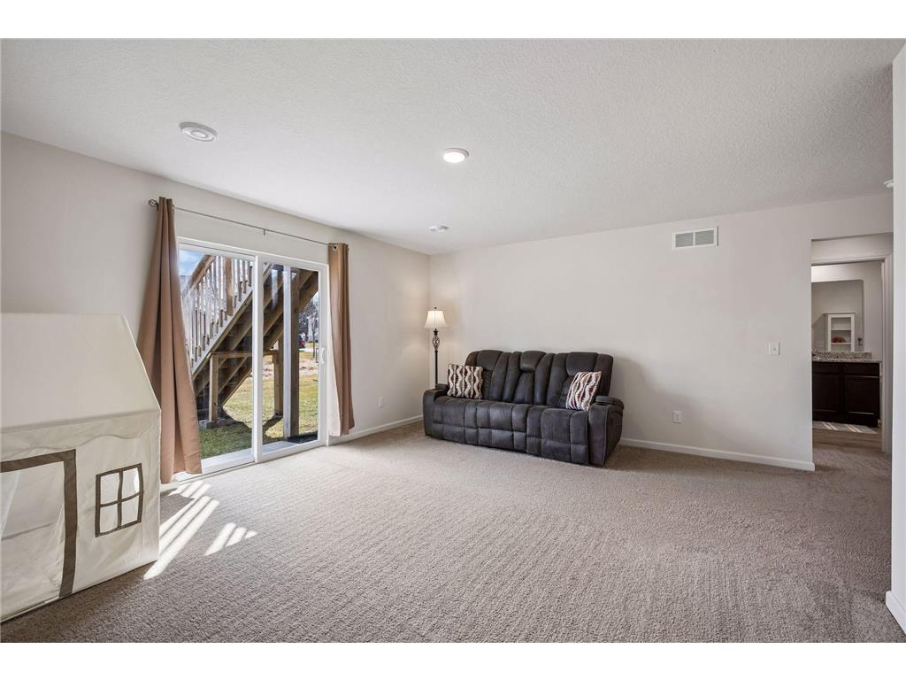 1020 White Tail Lane Montrose MN 55363 7045283 image23