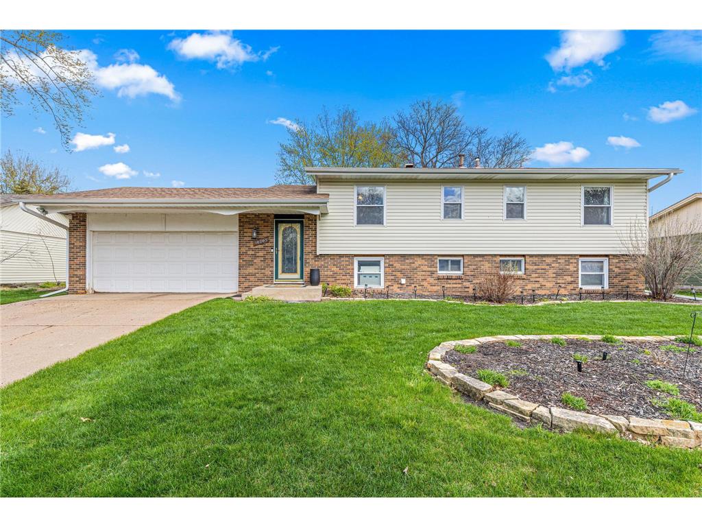 10203 Raven Street NW Coon Rapids MN 55433 7058487 image1