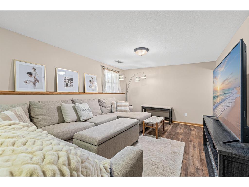 10203 Raven Street NW Coon Rapids MN 55433 7058487 image18