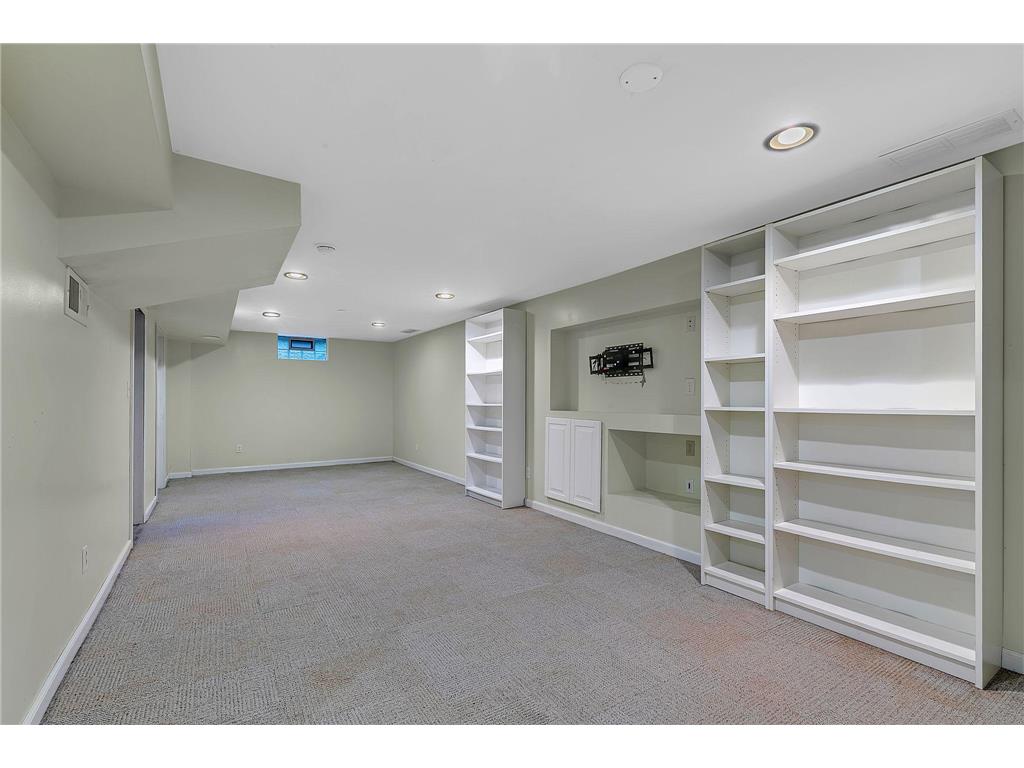 10206 Lakeview Drive W Minnetonka MN 55305 7092275 image21