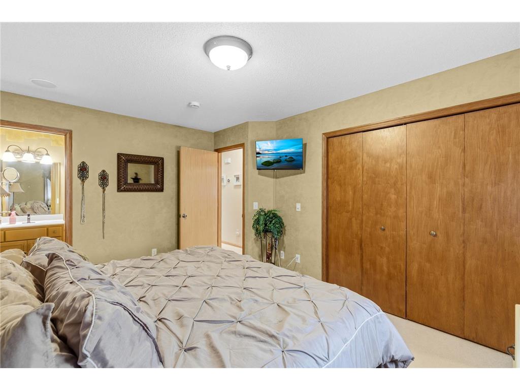 10207 Madison Street NE Blaine MN 55434 7103625 image12