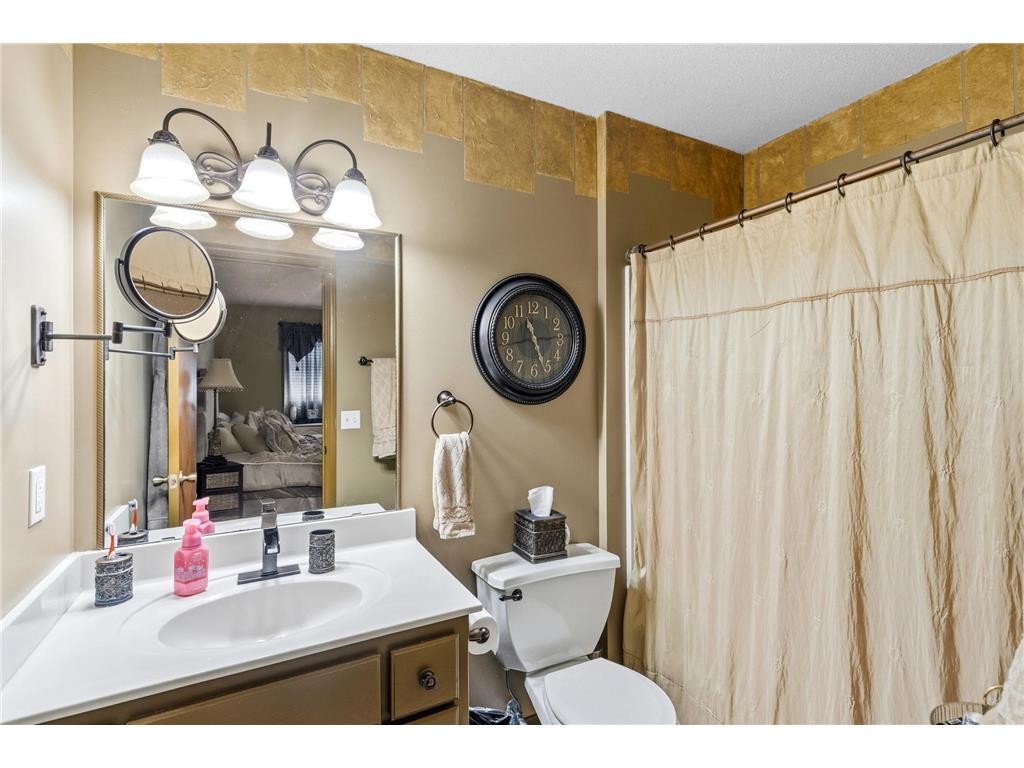 10207 Madison Street NE Blaine MN 55434 7103625 image13