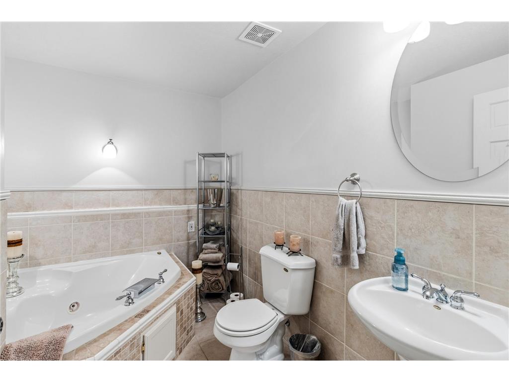 10207 Madison Street NE Blaine MN 55434 7103625 image22