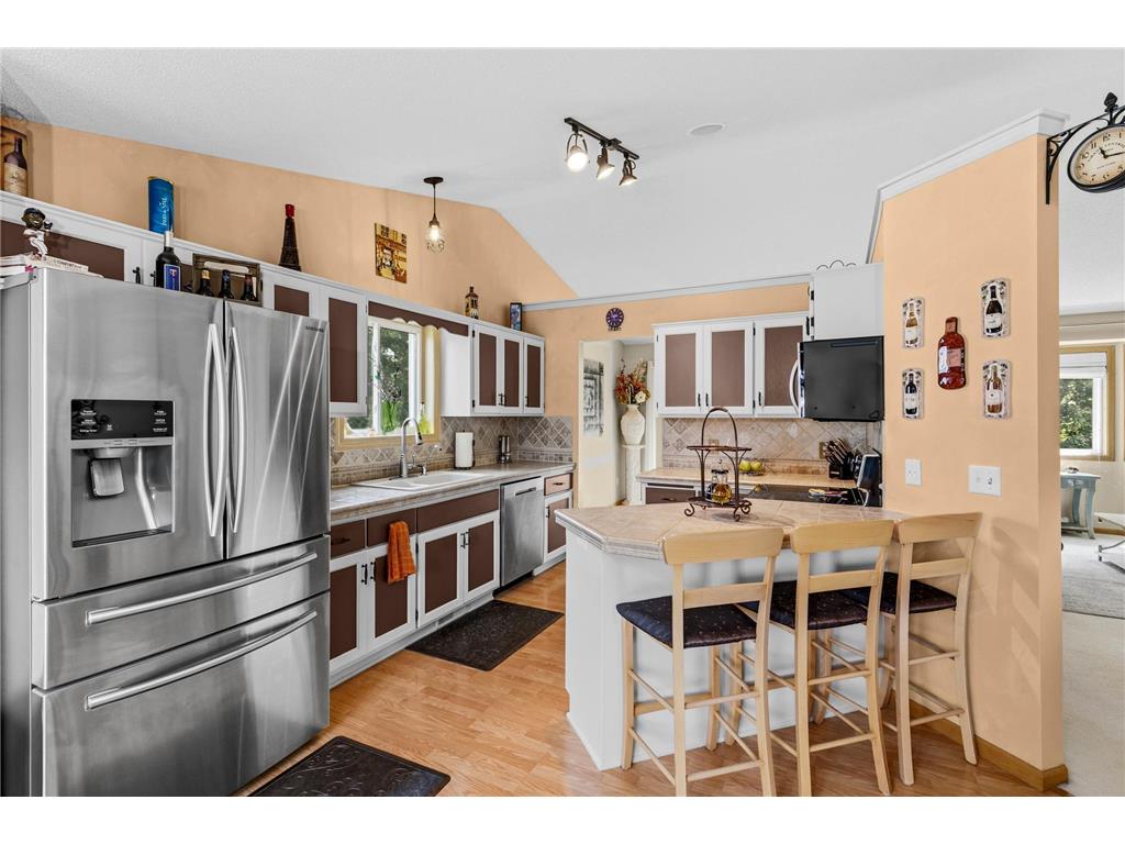 10207 Madison Street NE Blaine MN 55434 7103625 image3