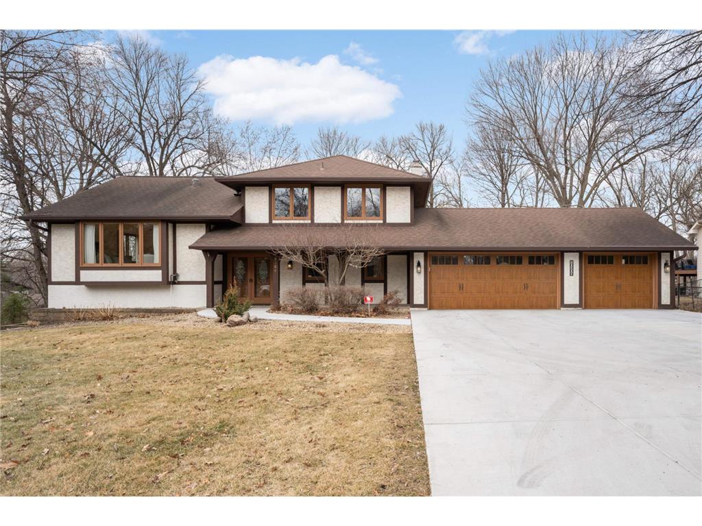 10208 Nesbitt Avenue S Bloomington MN 55437 6642091 image1