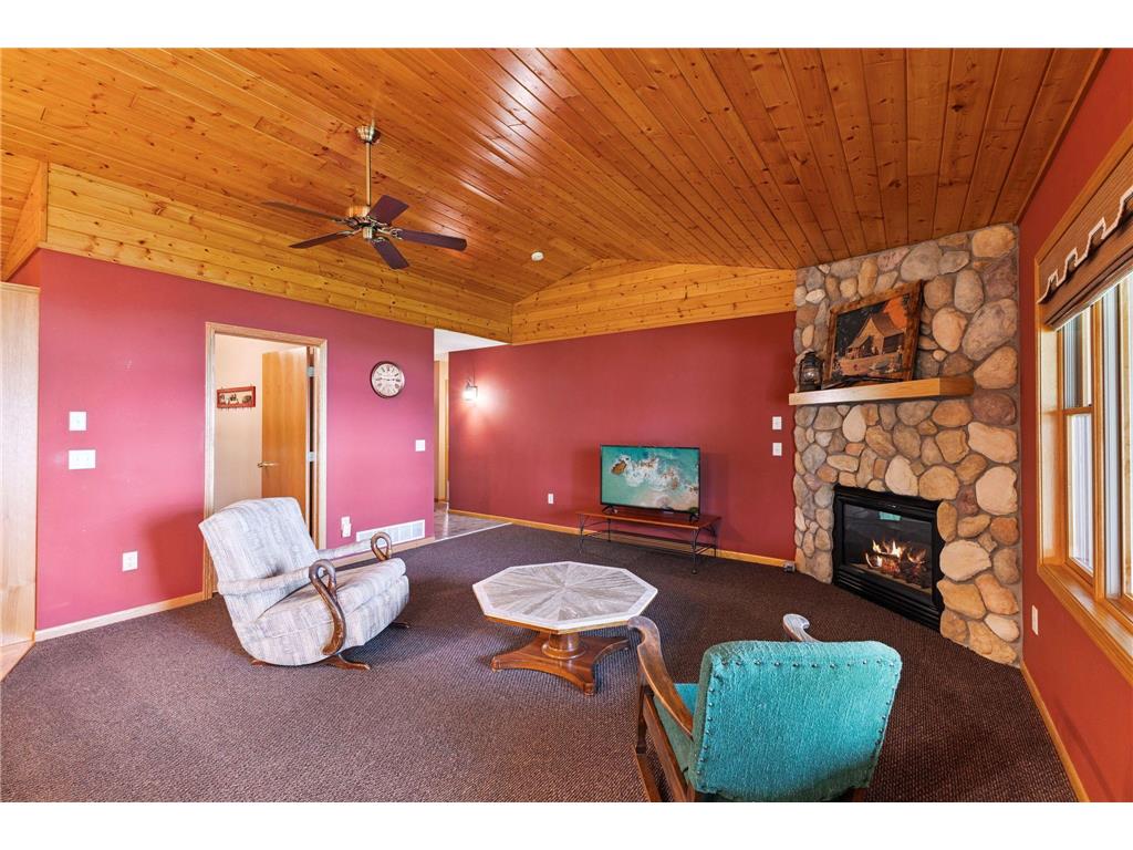 10209 & 10215 Amery Avenue NW Silver Creek Twp MN 55362 - Ida 6713498 image16