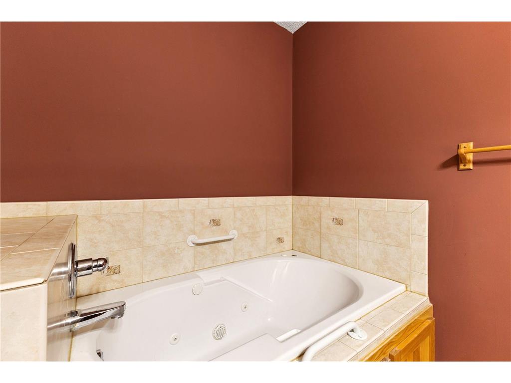 10209 & 10215 Amery Avenue NW Silver Creek Twp MN 55362 - Ida 6713498 image26