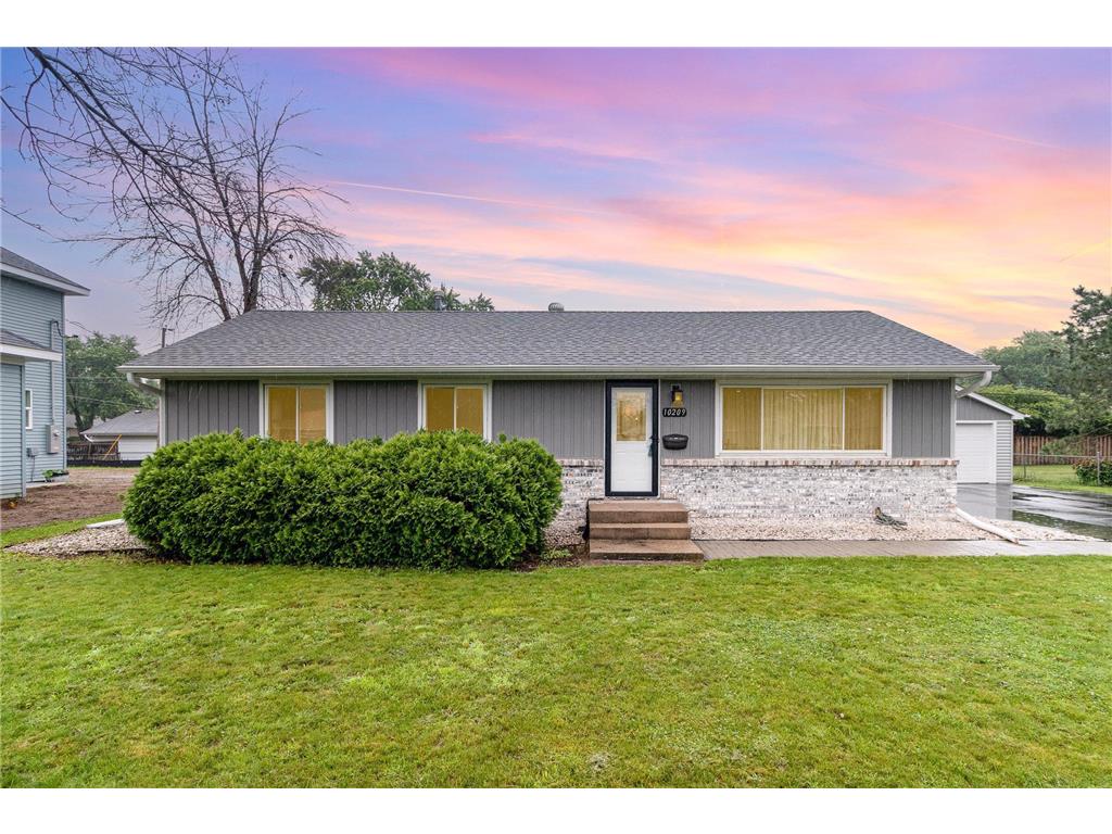 10209 Clinton Avenue S Bloomington MN 55420 6737046 image1