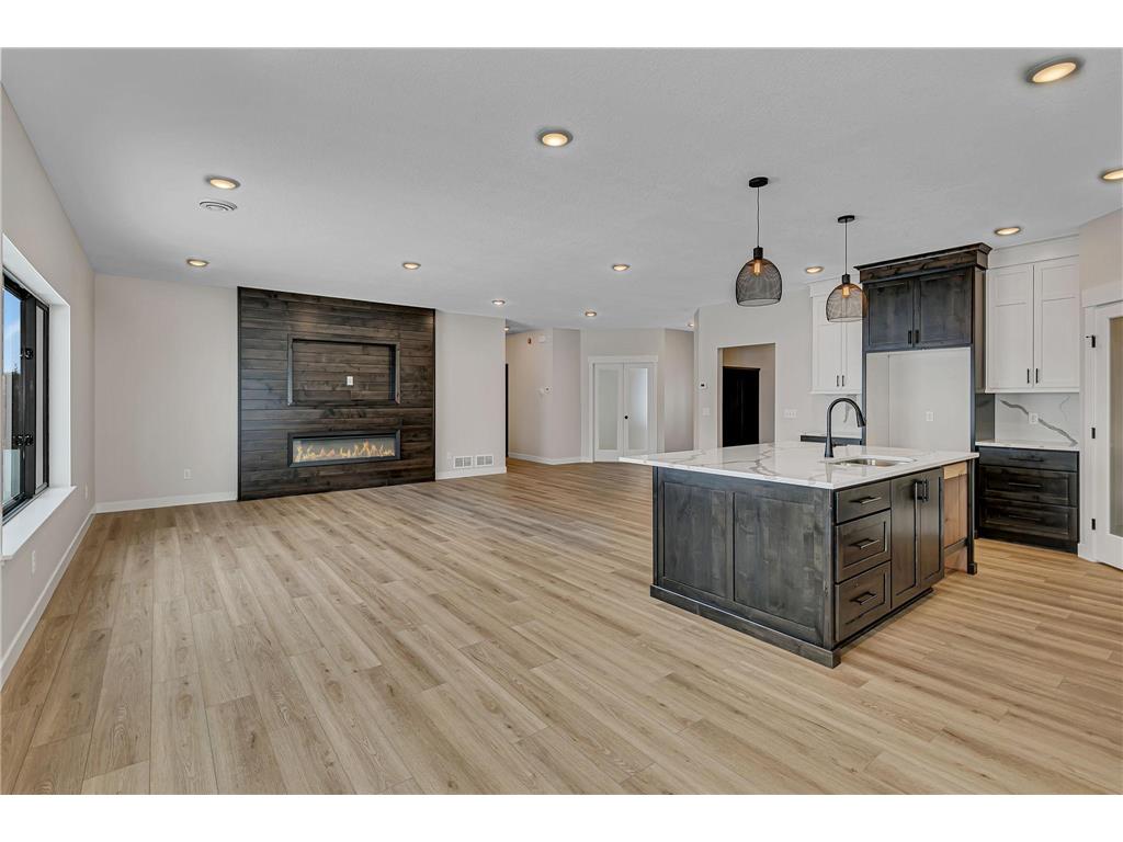 1021 24th Street N Sartell MN 56377 7054877 image9