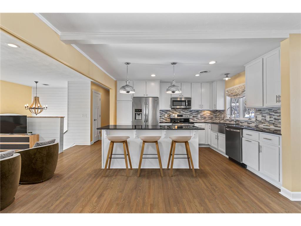 1021 Fremont Street Anoka MN 55303 7047950 image4