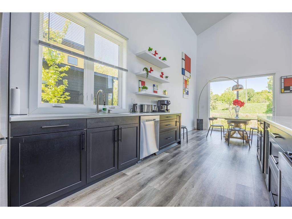 1021 Gardner Street E Wayzata MN 55391 7080792 image9