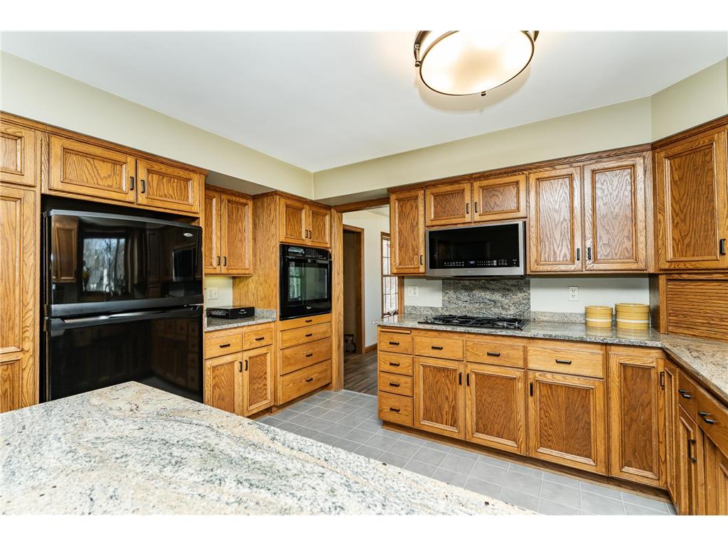 1021 Hickory Lane SW Rochester MN 55902 7056510 image14