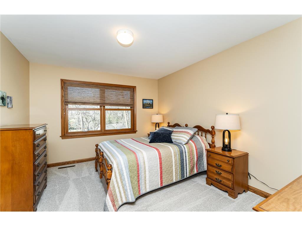 1021 Hickory Lane SW Rochester MN 55902 7056510 image30