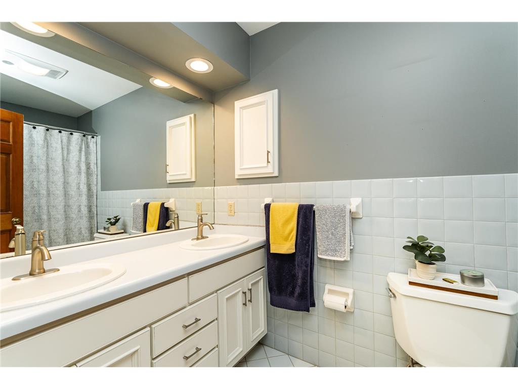 1021 Hickory Lane SW Rochester MN 55902 7056510 image33