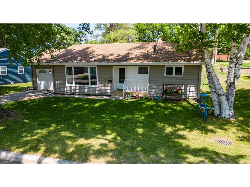 1021 Jefferson Place Fergus Falls Twp MN 56537 6384570 image1