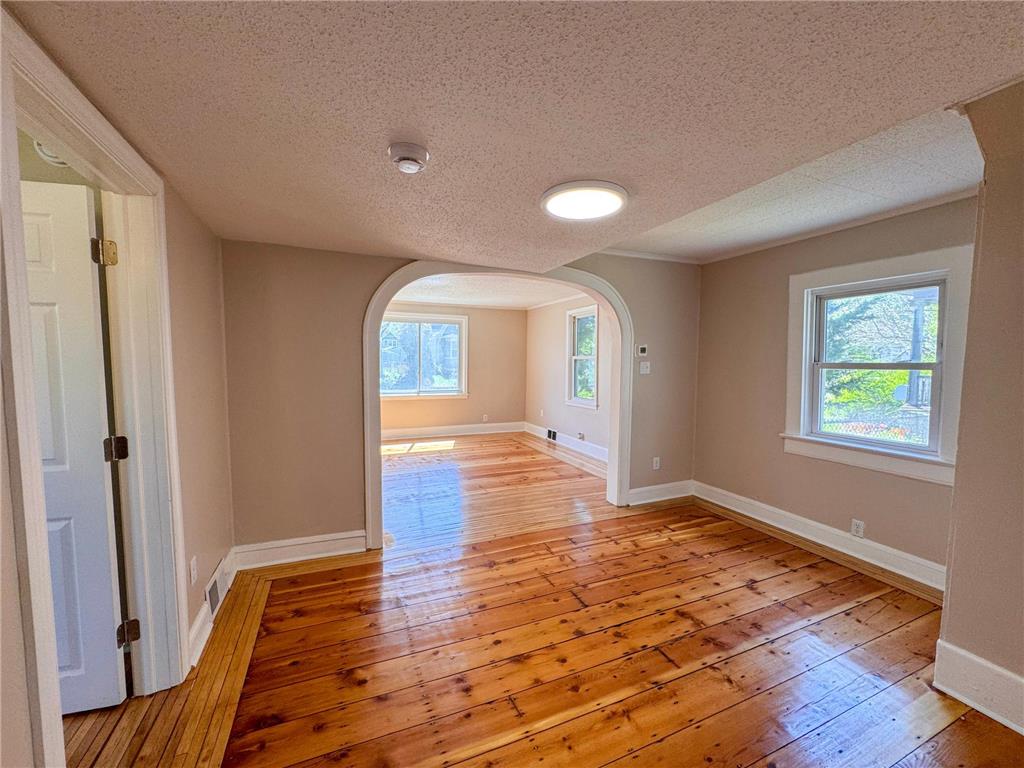 1021 Minnehaha Avenue E Saint Paul MN 55106 7071778 image10