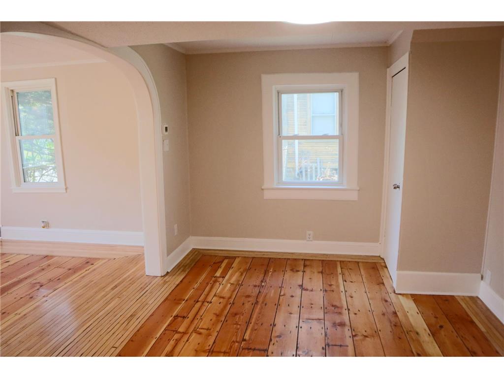 1021 Minnehaha Avenue E Saint Paul MN 55106 7071778 image14