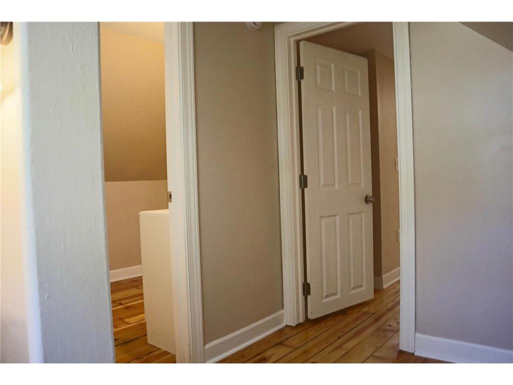1021 Minnehaha Avenue E Saint Paul MN 55106 7071778 image23