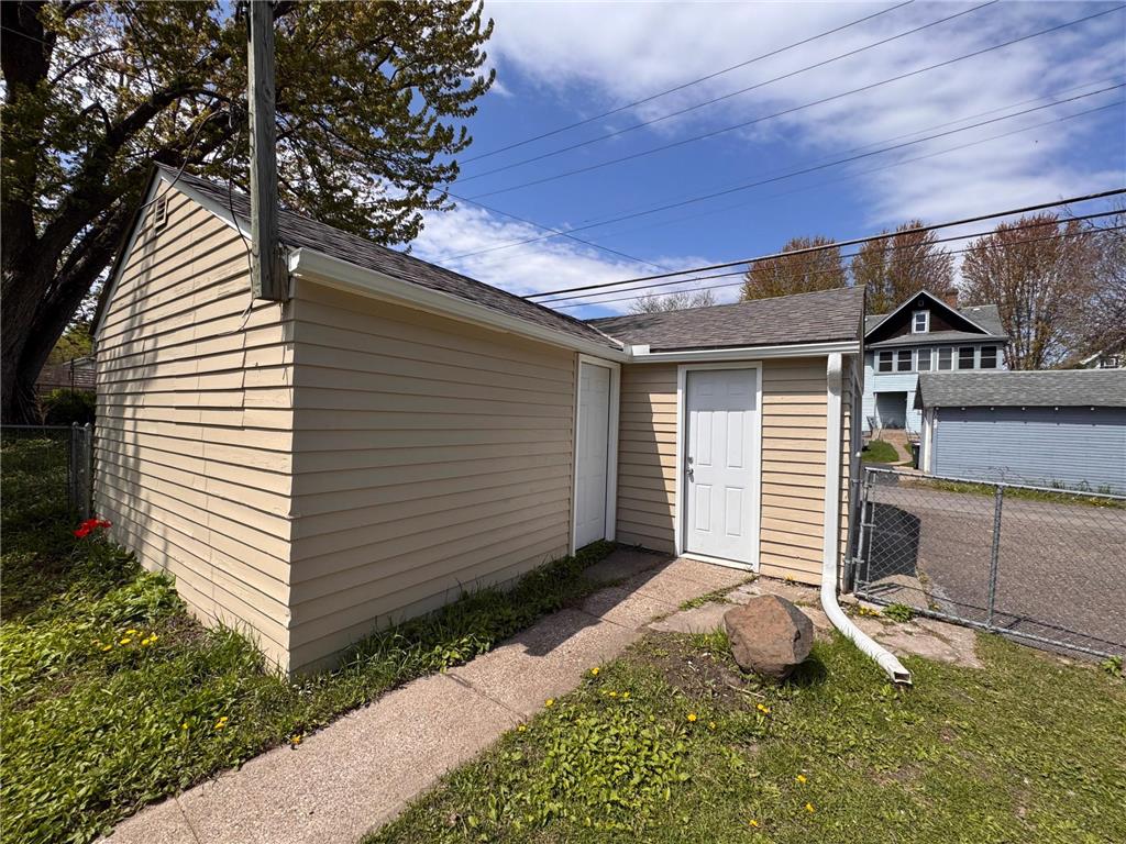 1021 Minnehaha Avenue E Saint Paul MN 55106 7071778 image34