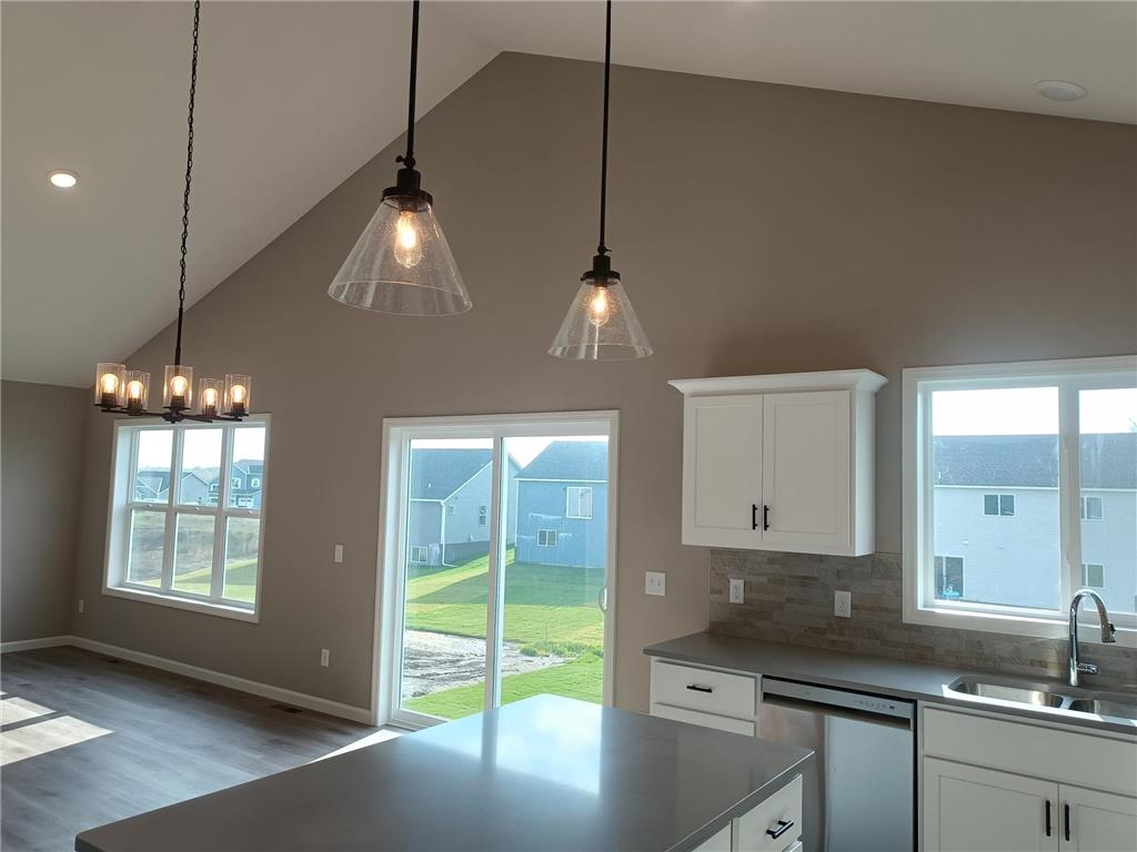 1021 NW 2nd Street NW Delano MN 55328 7024502 image8