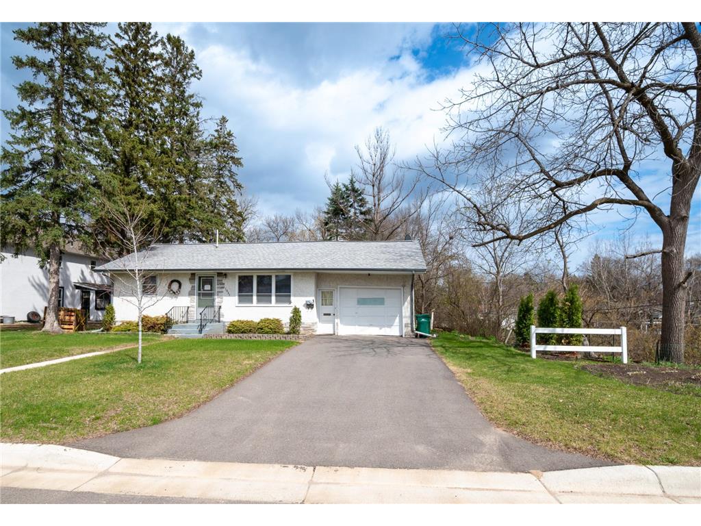 1021 S 7th Street Brainerd MN 56401 7065653 image1