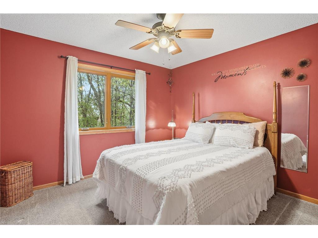 1021 Wildwood Way Chaska MN 55318 7067478 image33
