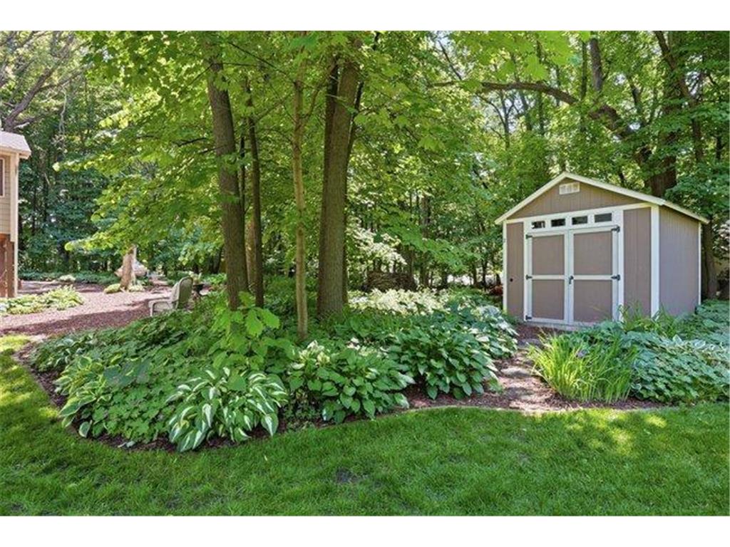 1021 Wildwood Way Chaska MN 55318 7067478 image58