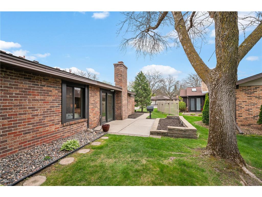 1021 Yuma Lane N Plymouth MN 55447 7069302 image4