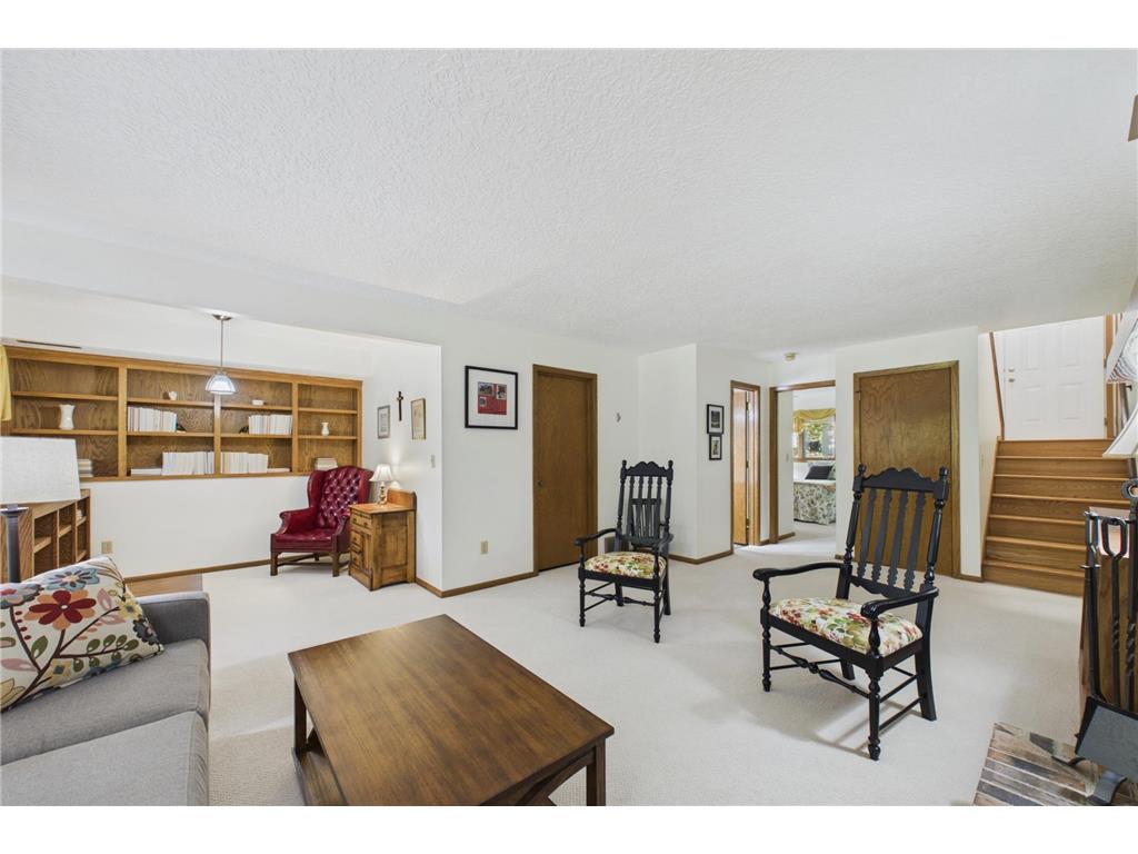 10211 Lee Drive Eden Prairie MN 55347 7067362 image21