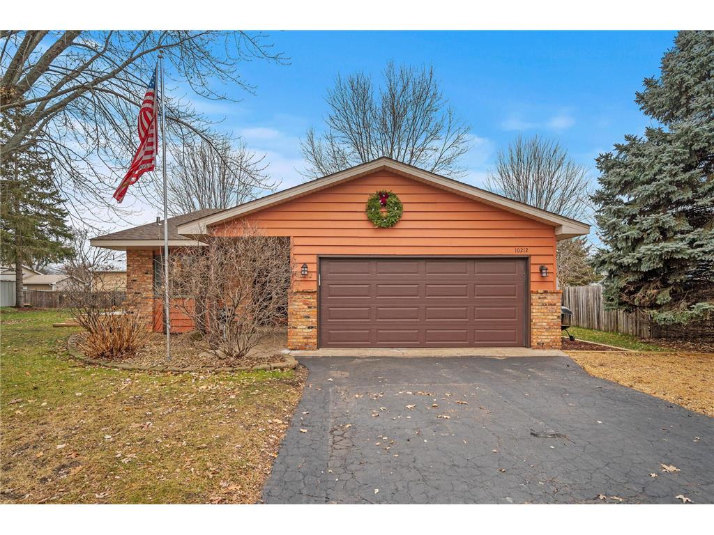 10212 Hupp Street NE Blaine MN 55014 6472820 image1