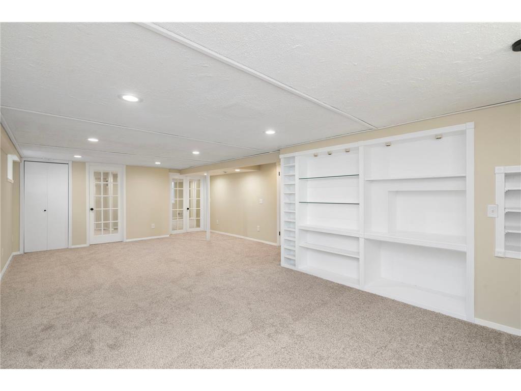 10212 Xerxes Avenue S Bloomington MN 55431 7012216 image20